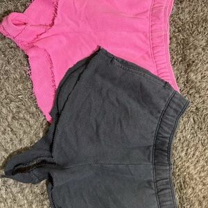 Aerie Junior women’s Pink and Gray Shorts size xs set of 2